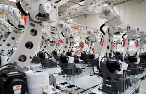 西方封鎖三十年，中國(guó)工業(yè)機(jī)器人創(chuàng)世界紀(jì)錄，技術(shù)開發(fā)能力達(dá)全球平均兩倍